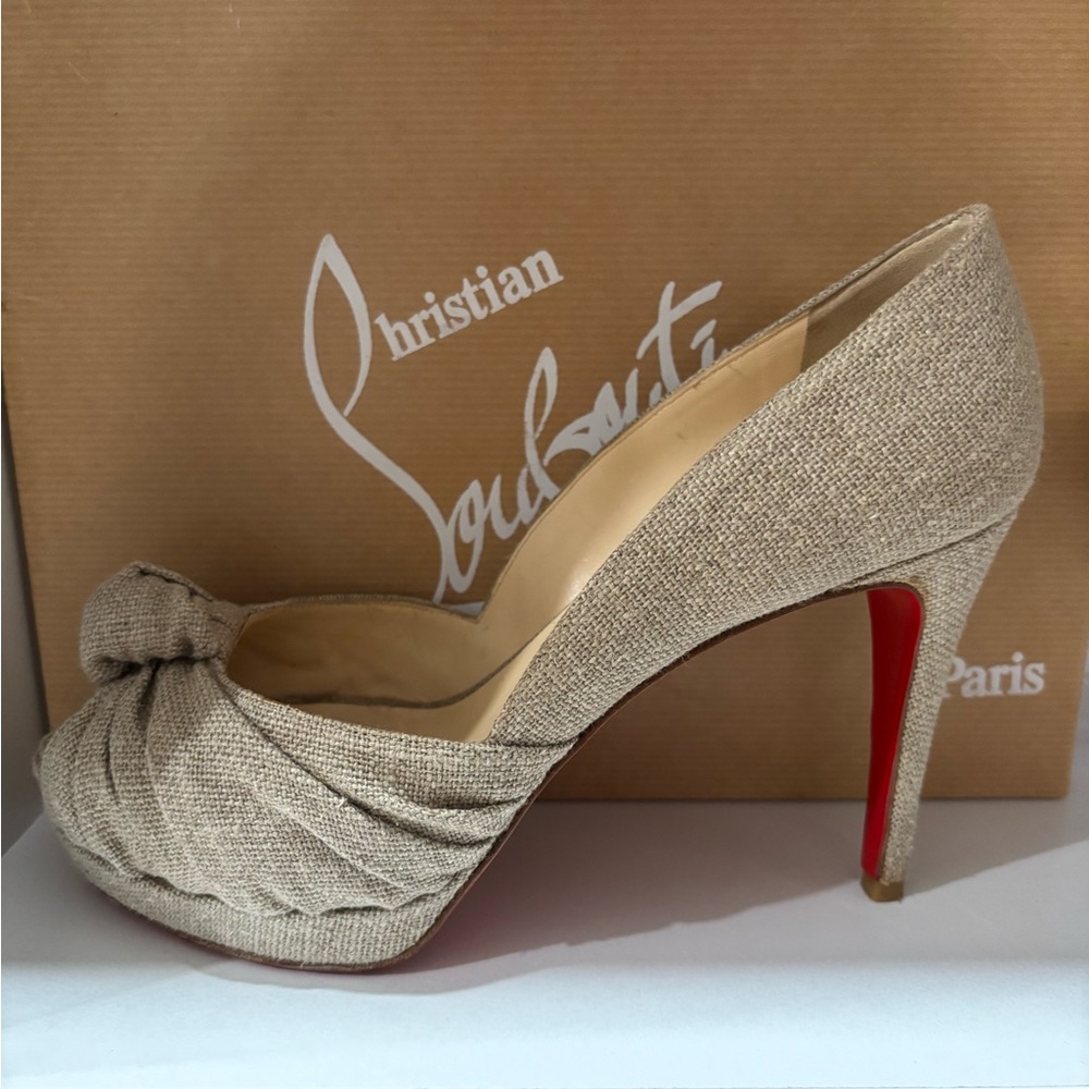 Christian Louboutin Tan High Heel Shoes - Picture 3 of 8